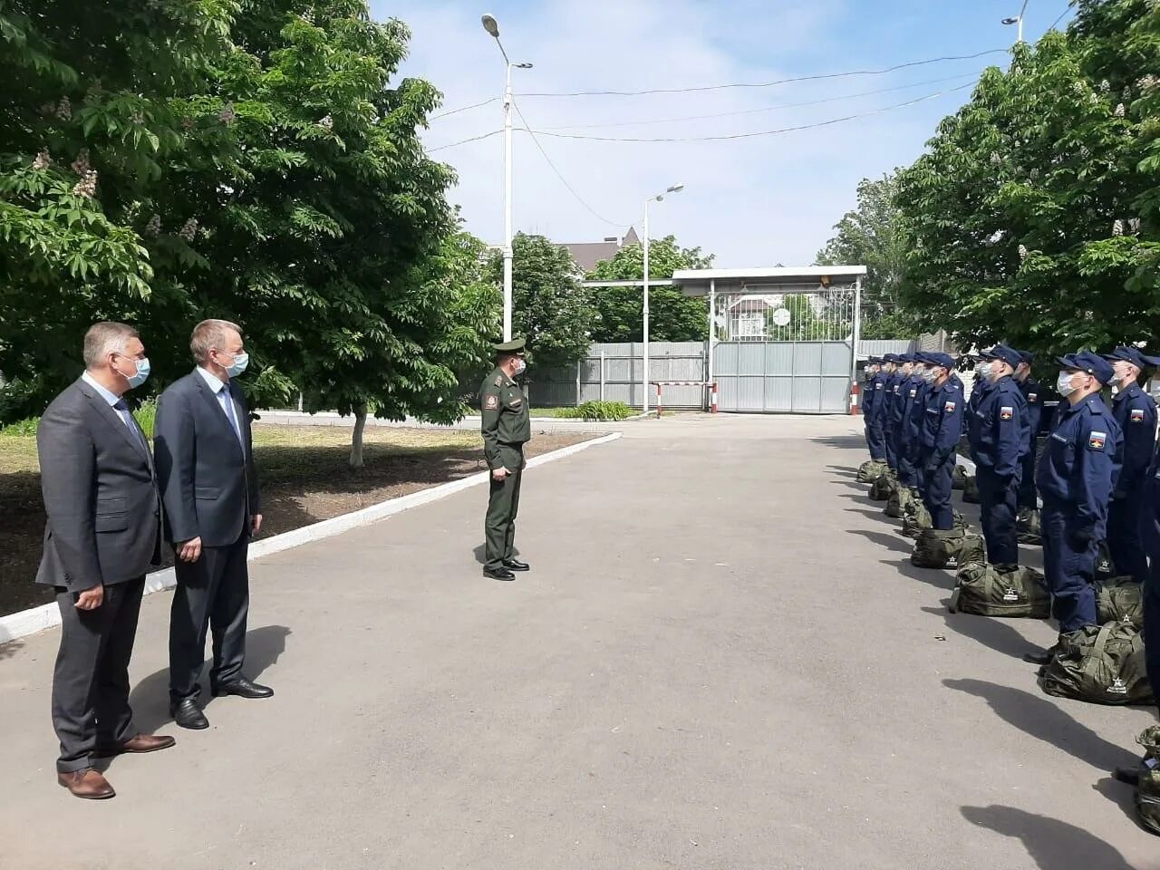 Военкомат ростов телефон. Сборный пункт военного комиссариата Ростовской области Батайск. Областной сборный пункт Батайск. Сборный пункт военного комиссариата Ростовской области. Военные комиссариат Ростовской области Батайск.