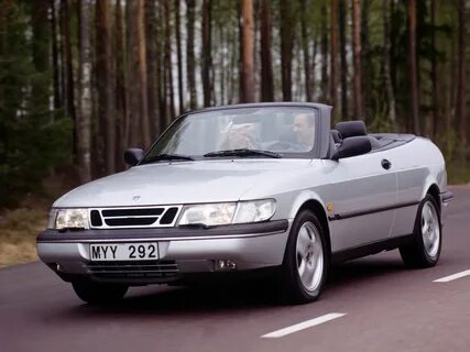 Saab 900