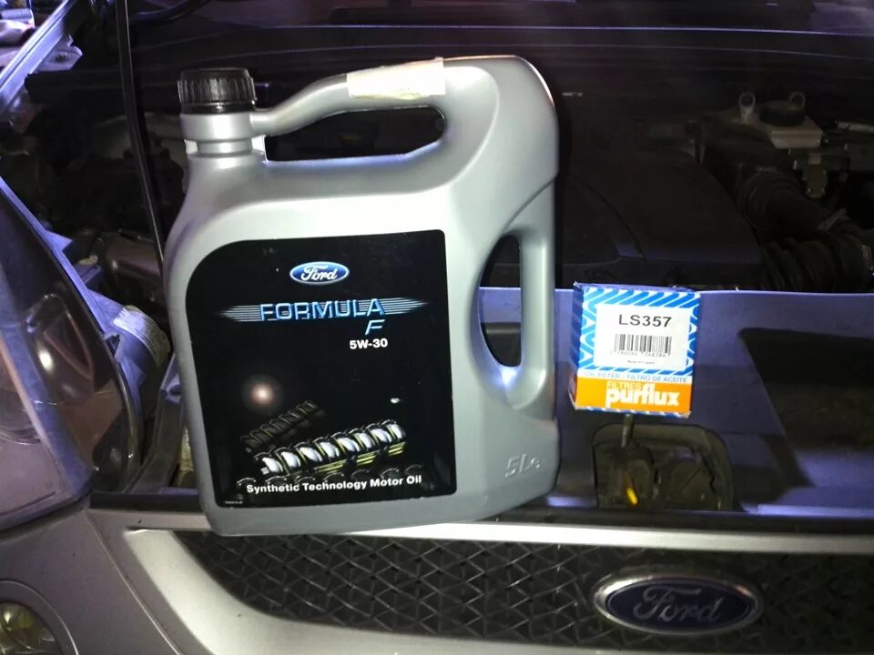 Масло Форд s Max 2.0. Масляный фильтр на Форд с Макс 2.0 бензин. Форд с-Макс 2009 топливная присадка. Ls357 PURFLUX. Заменить масло форд куга
