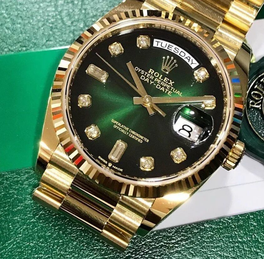 Ролекс часы женские day date 36. Rolex day date 36. Ролекс 36 day date. Rolex day date gold 36mm. Купить платиновый часы женские.