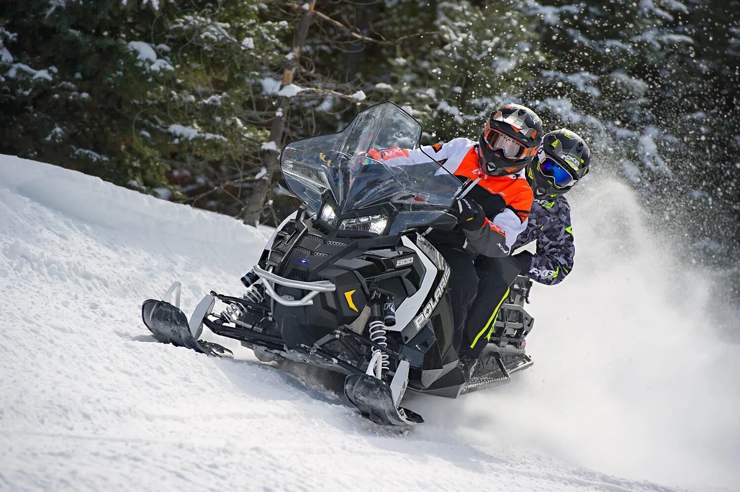 Www snowmobile ru. Снегоход Поларис 800. Снегоход Поларис Титан. Снегоход Поларис Титан 800. Поларис утилитарный снегоход 800 Titan Adventure.