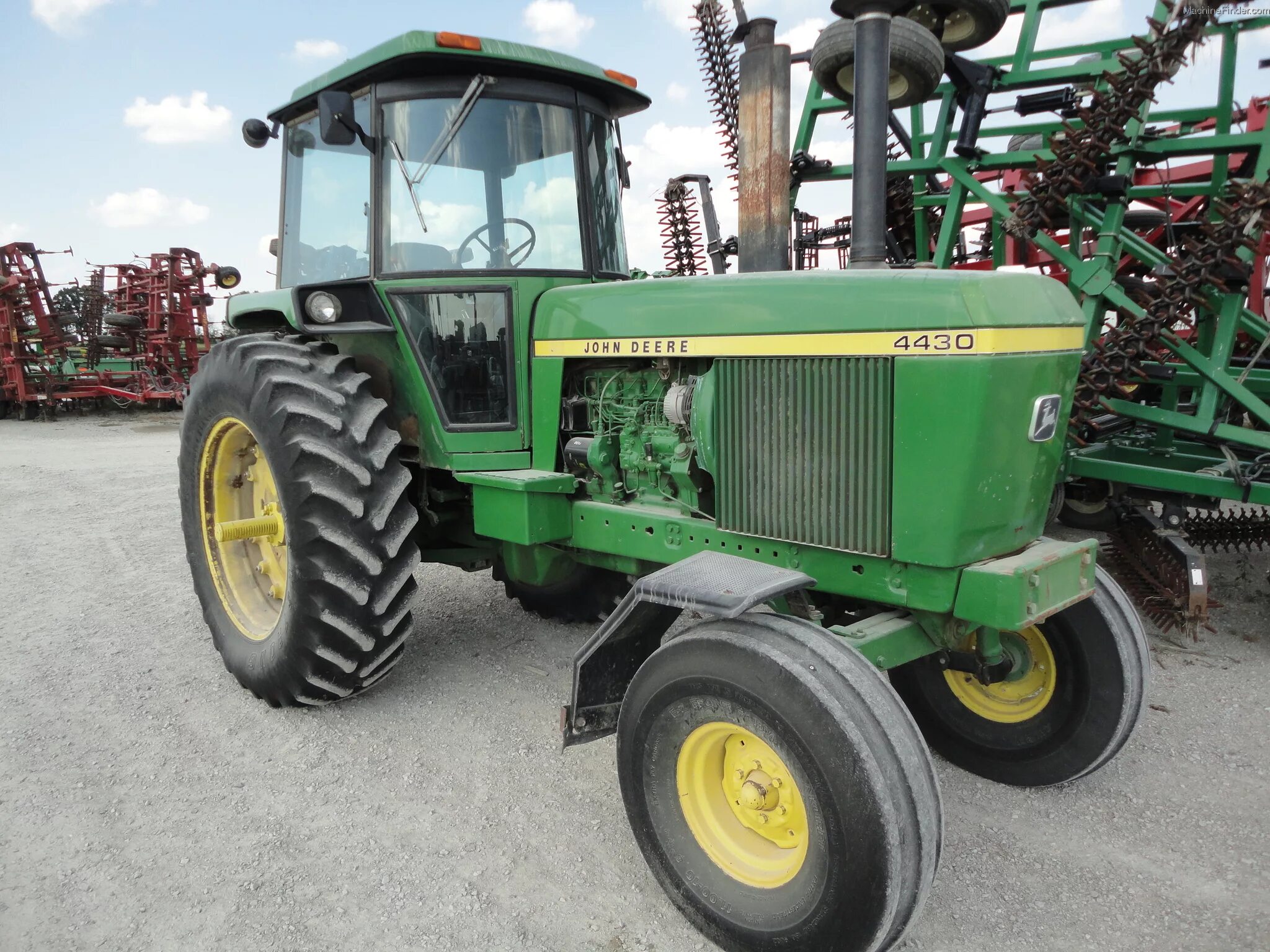 John Deere 4430. Джон Дир трактор 4430. Джон Дир 90 4 30. Джон Дир 8360 r старый. Джон дир партс