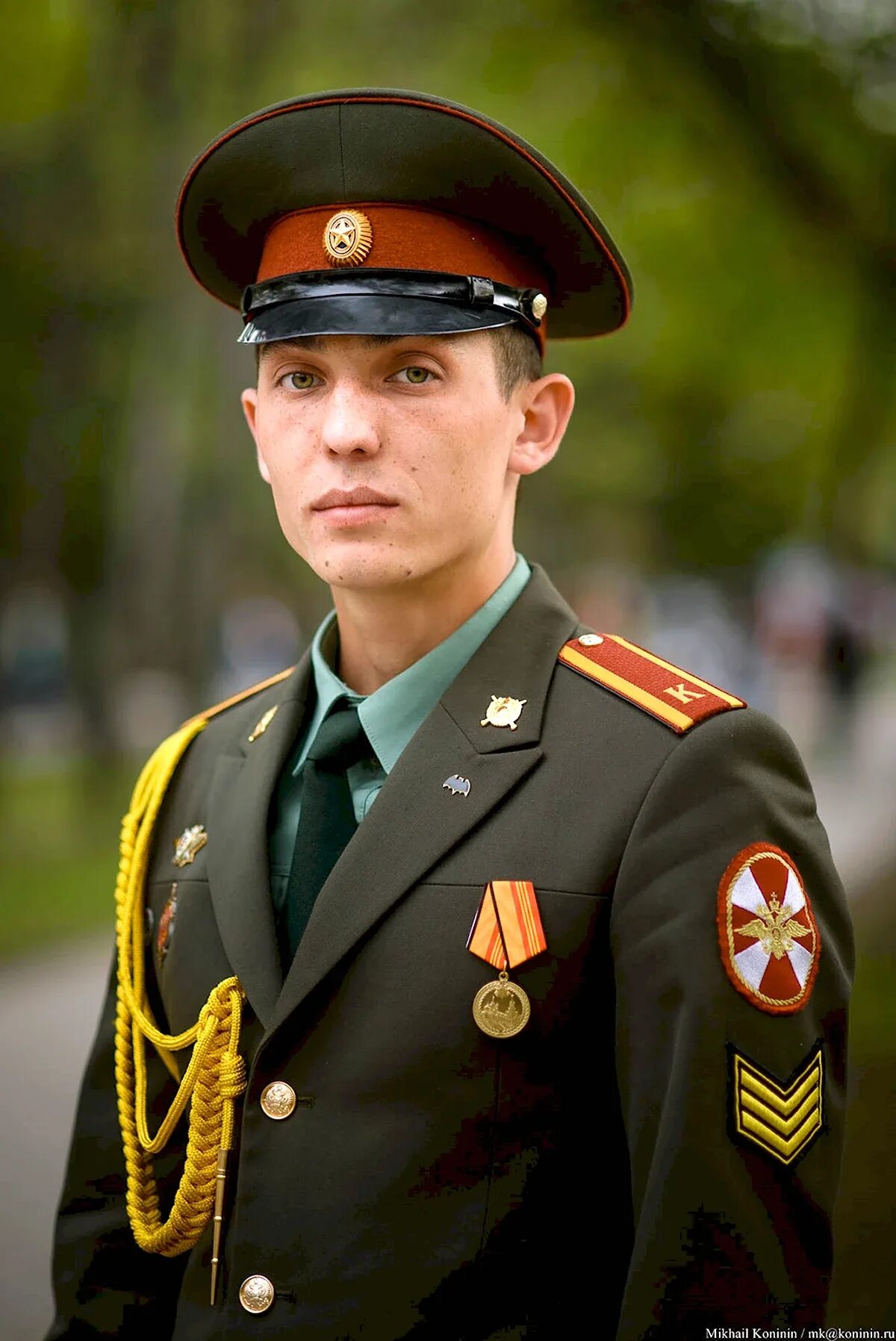 Парни в военной форме русские. Фото моряка в форме. Красивые мужчины в военной форме. Уильям страйкер люди икс 2. Приснились мужчины в форме.