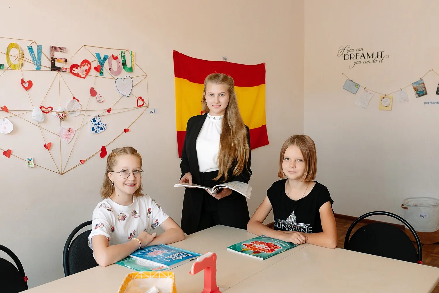 шоу тудей. Today studio. Today studio. Today studio. языковая студия тудей чебоксары.