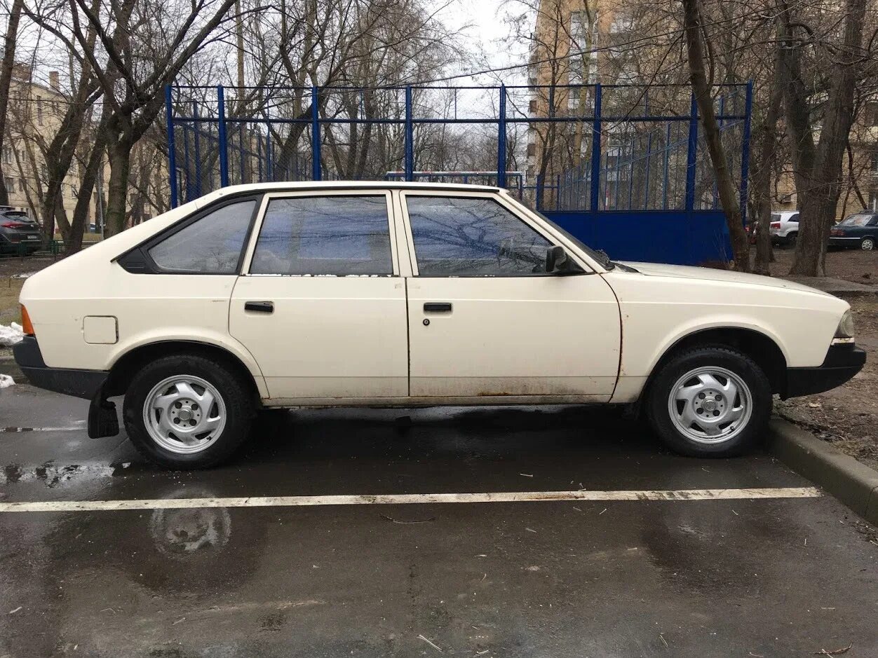 Азлк 2141 москвич 1990. Москвич 2141 красный тонированный. Москвич 214100 1999. Москвич 2141 1994. Москвич 21412.