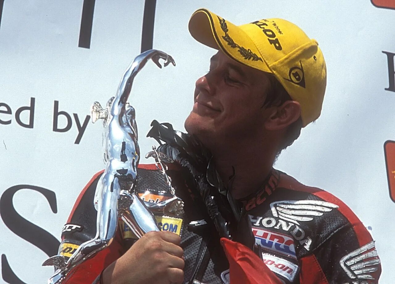 Джон слэттери слэттери. Мэнас. Роберт бизнесмен великобритания. John smith ceo w3. В.