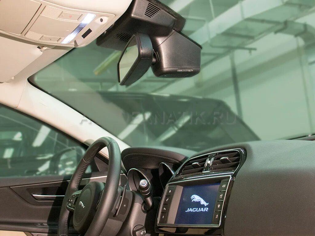 Обзор видеорегистраторов для автомобиля 2025. Видеорегистратор axiom special wi-fi. видеорегистратор для jaguar. скрытый регистратор для автомобиля.