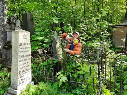 Еврейское кладбище петербурга