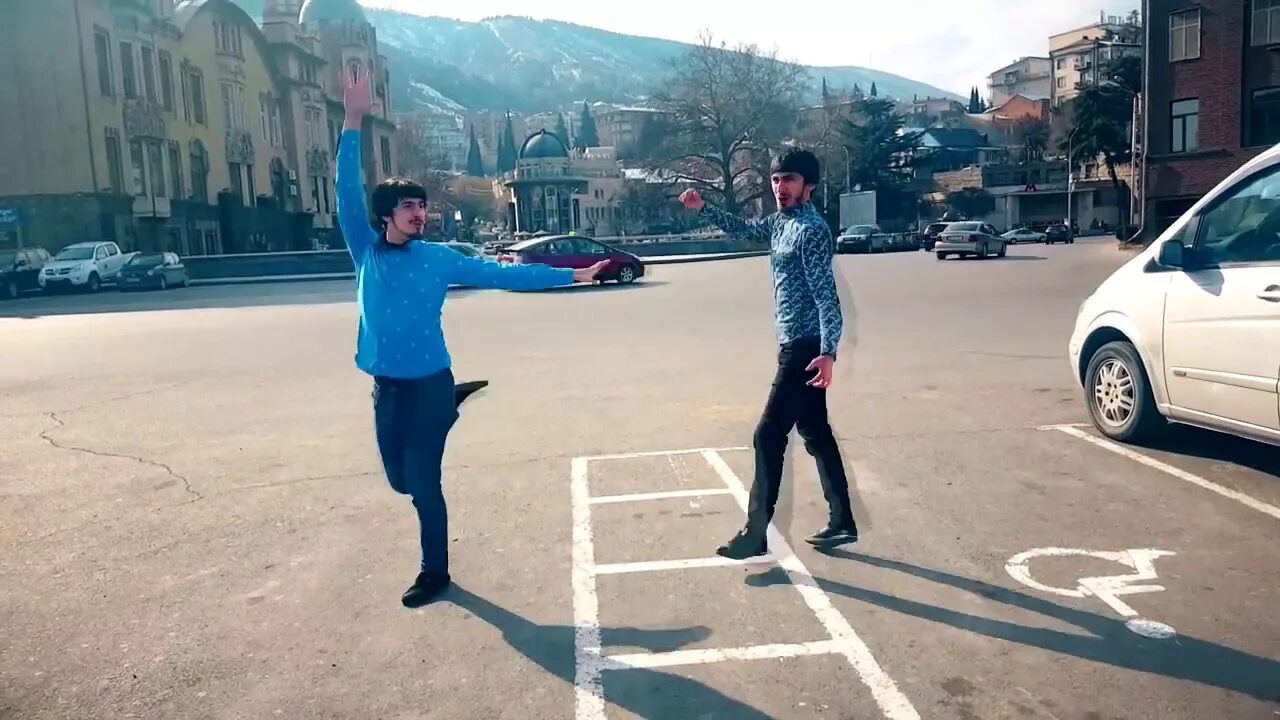 Лезгинка в москве. Асса лезгинка. Алишка лезгинка. Алишка лезгинка. Лезгинка 2021.