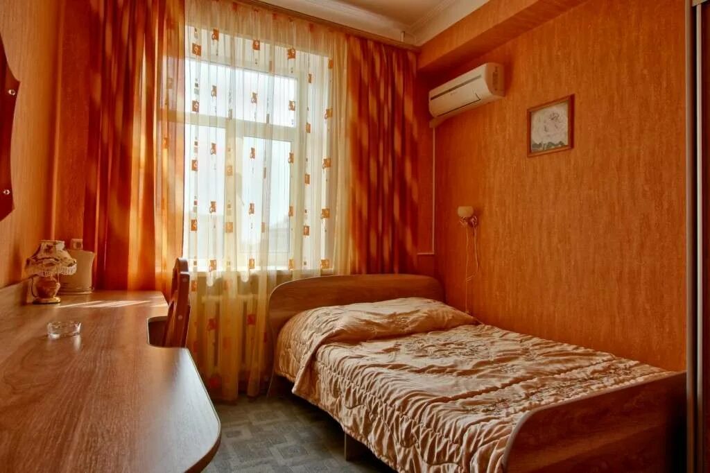 Гостиница волга ульяновск номера. Гостиница волга внутри. Гостиница волга город ульяновск. Гостиница волга ульяновск. Гостиница волга город ульяновск.