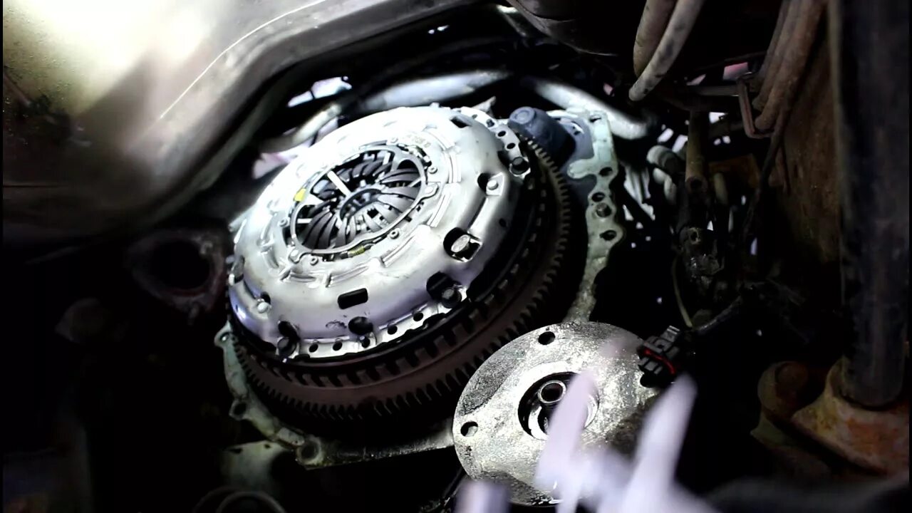 Сцепление фф1 1. Замена сцепления форд фокус 2 1. 6 115. Сцепление форд фокус 2. Сцепление на акпп форд фокус 2.
