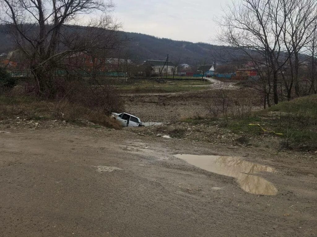 Новости джубги сегодня последние. Джубга последние новости. Сель в Джубге сегодня.