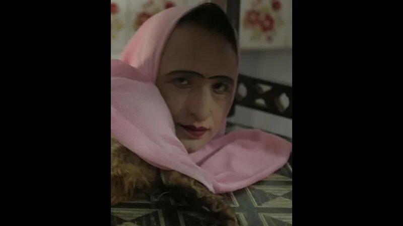 Девушка лиса мир наизнанку. Мир наизнанку лиса. Мир наизнанку лиса. Мир наизнанку пакистан женщина лиса. Человек лиса в пакистане мир наизнанку.