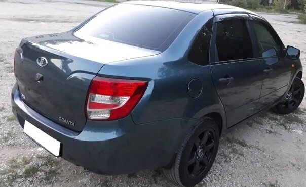 Leave the ass grants fl sedan in Borneo cordiander color. 2018 Lada Granta FL кл