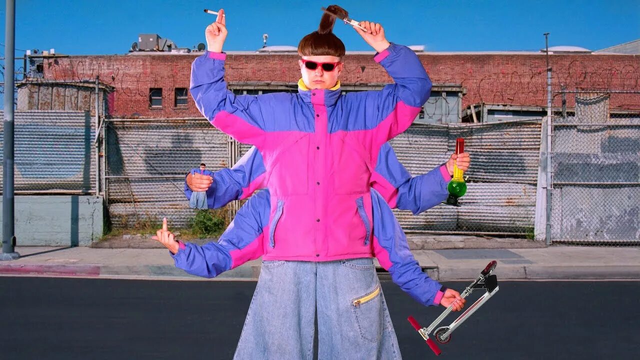 Оливер три. Оливер три 2022. Oliver Tree рост. Oliver Tree в полный рост.