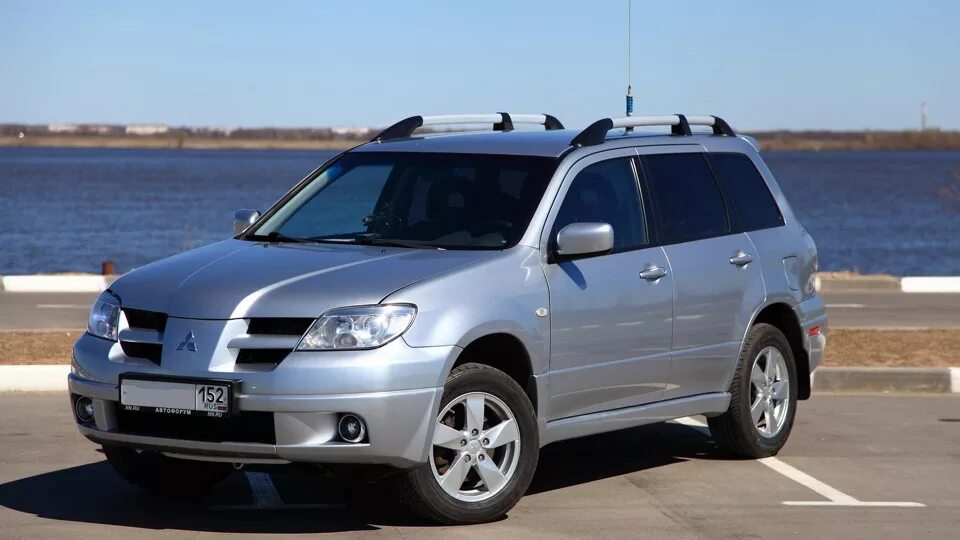 Mitsubishi Outlander 2004. Митсубиси Аутлендер 2004. Mitsubishi Outlander 2.4 2004. Митсубиши Аутлендер 2004. Мицубиси аутлендер 2004