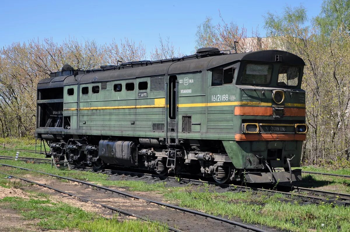 Э 10 м. Береговая радиолокационная станция мр-10м1. Удлинитель эра u-4-5m-2x1. Тепловоз 2тэ10 украина. Поезд тепловоз 2тэ10м.