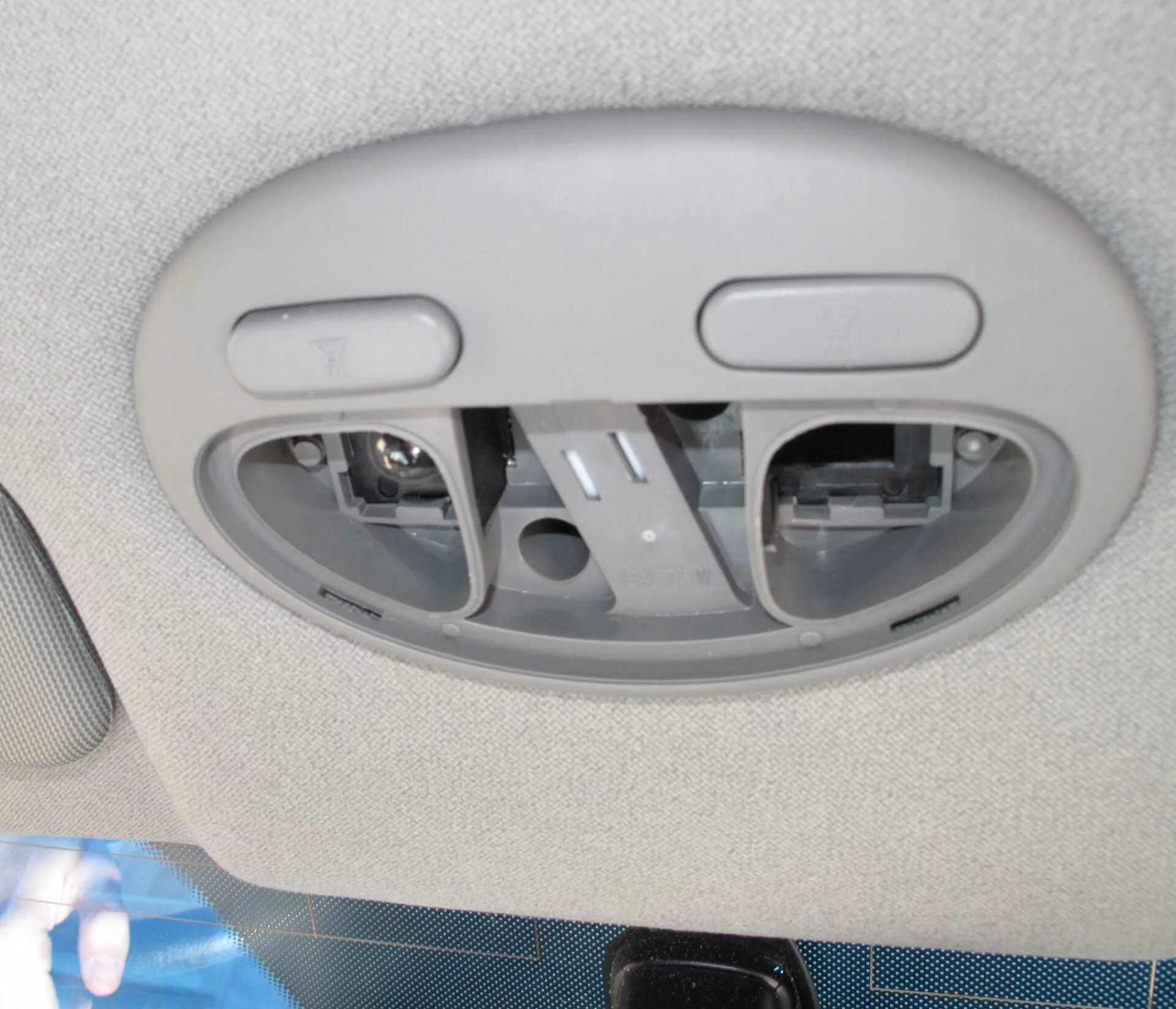 Освещение салона, центральный плафон. - Chevrolet Lacetti Sedan, 1,4 л, 2007 год