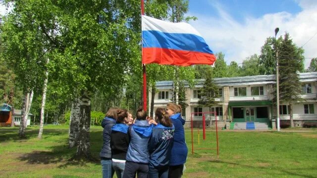 Лагерь лесная сказка новгородская область. Лесная сказка лагерь ижевск. Историческая смены в лагере. Лесная сказка лагерь старая русса. Лагерь лесная сказка пласт челябинская область.