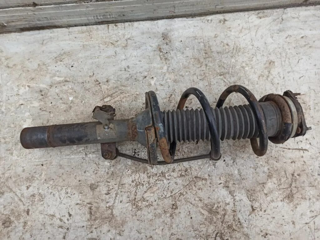 Стойка в сборе форд. Стойка в сборе форд. 1466436 форд. Ford 2318353. 1466436 форд.