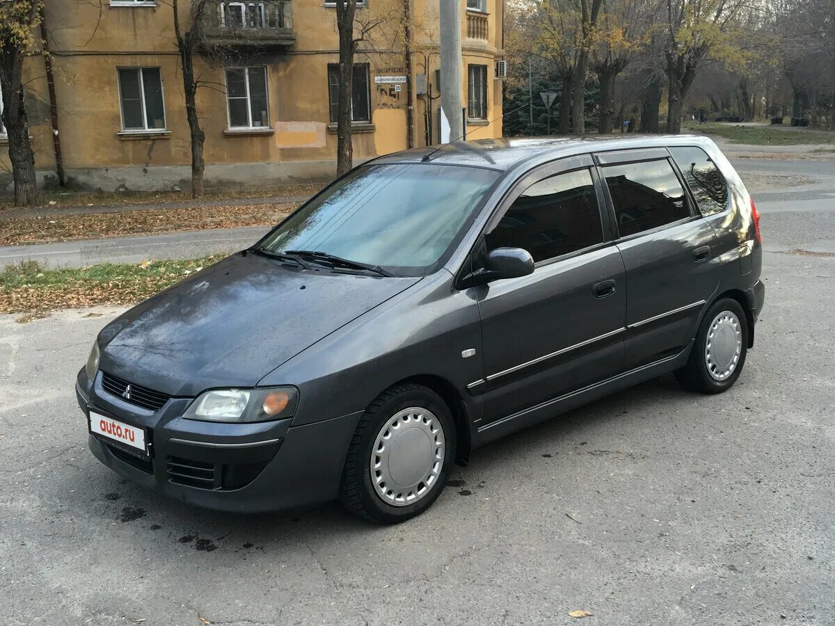 3 мт. Mitsubishi space star i рестайлинг, 2003. авто ру москва с пробегом мицубиси спейс стар. 6 2003 г. Mitsubishi space star 1.