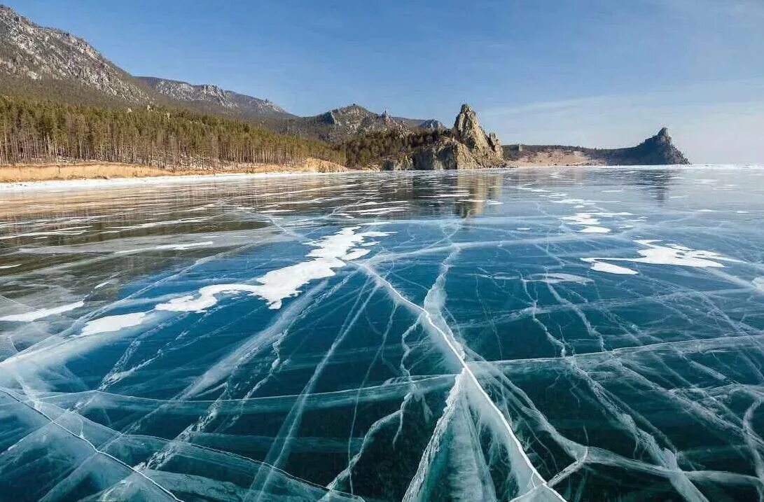 The world deepest lake is lake. Озеро Байкал. Байкал Иркутская область. Сибирь озеро Байкал. Озеро Байкал, Восточная Сибирь.