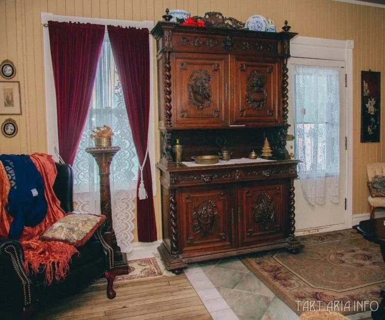 Камины версальского дворца. Как отапливались дворцы в петербурге. Екатерининский дворец в санкт-петербурге камины. Изразцы екатерининского дворца. Изразцовая печь меншиковский дворец.