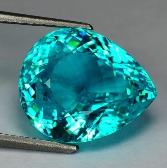@beatrizwerebe. Stunning Diamond & Paraiba Tourmaline Ring & Pendants. Eye jewel