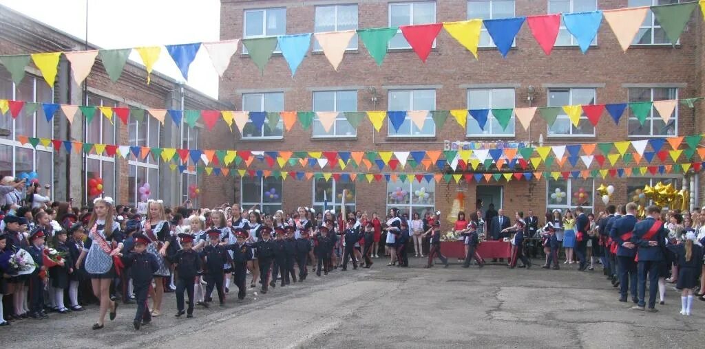 багаевский сош мбоу. багаевская школа номер 2. школа номер 1 багаевская район станица. \1 школа ст. мбоу багаевская сош 3.