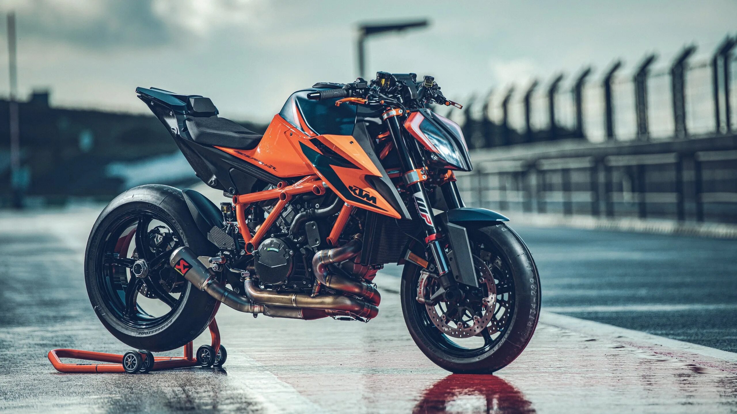 Ktm superduke. Ktm 1290 super duke gt 2022. Ktm duke 1290 r. Ktm 1290 super duke r evo. Ktm superduke 1290 r.