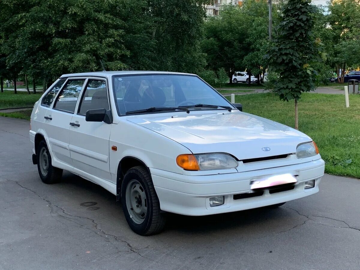 Ваз-2114 хэтчбек. Жигули 14 модель. Жигули 14 модель. Ваз 2114 5. Ваз 2114 заводской.