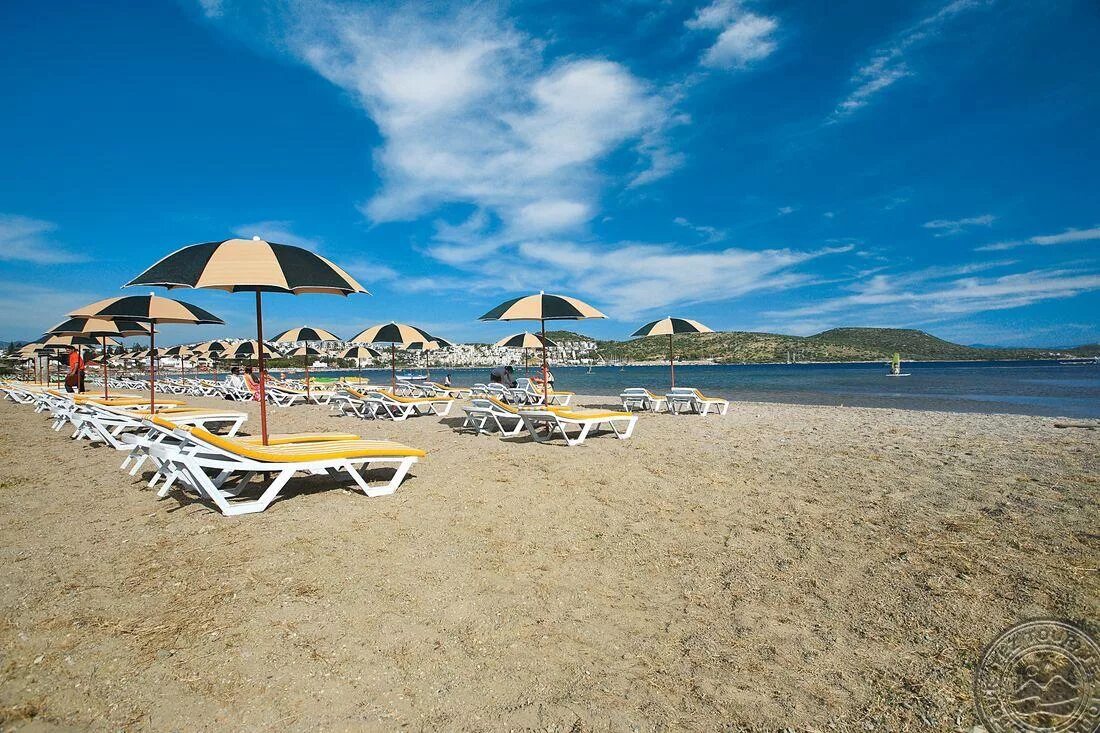 Costa beach. Пляж Битез Бодрум. Costa Bitezhan Beach Hotel. Битез Турция пляж. Пляжи отеля Bitez Турция.