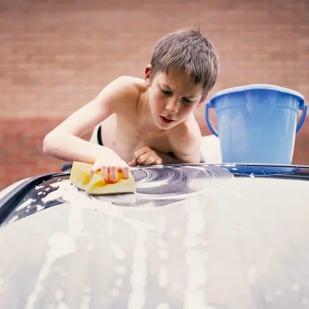 Boy car Wash. Boys washing car. Kilian boy washing car. Boy Wash car wet. Boys washing
