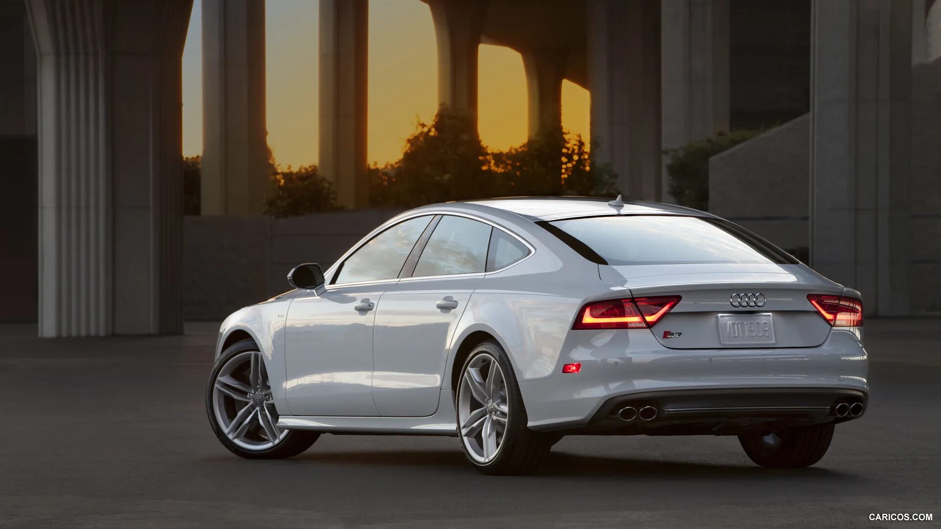 Авито купить ауди 7. Audi s7 Sportback. Audi s7 Sportback (2012). Audi s7 Sportback 2017. Audi a7 Sportback 2013.