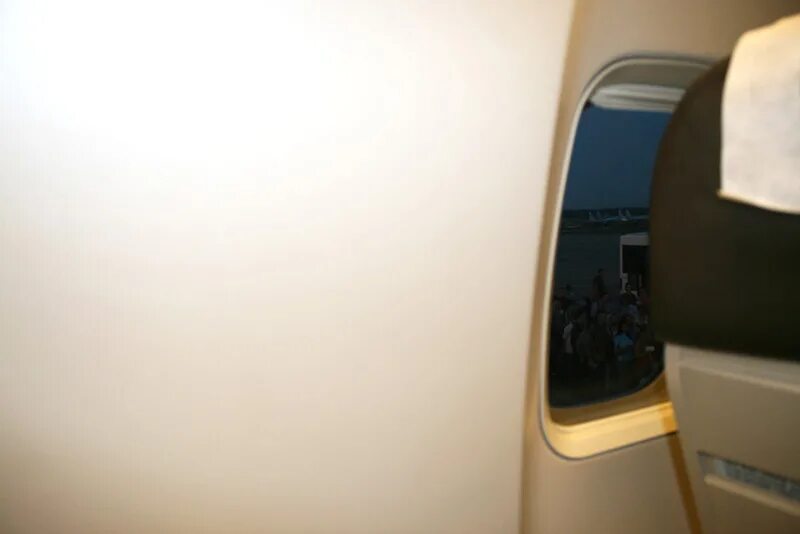 боинг 737 иллюминаторы. Boeing 787 dreamliner салон иллюминатор. боинг 737 иллюминаторы. иллюминатор самолета боинг 737-800. иллюминатор боинг 737 красноярск.