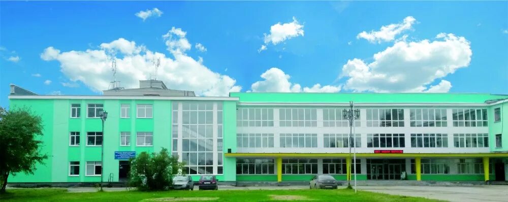 Современник каменск. Каменск-уральский ленинский поселок  дк современник. Парк современник каменск уральский. Современник каменск. Дк современник каменск-уральский.