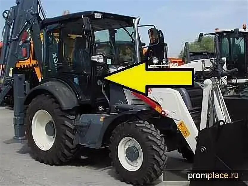 Стекло заднее terex 6099765m91. Стекло терекс. Terex 820. Terex tlb 840. Стекло терекс.