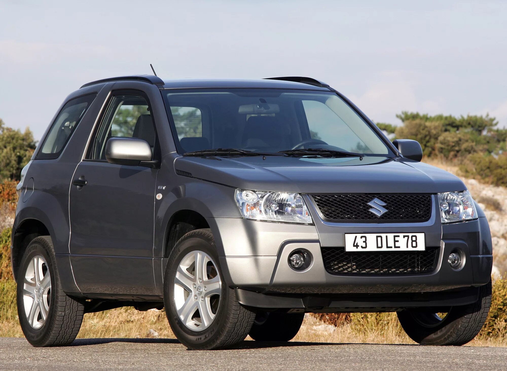 Suzuki grand vitara 2005 2015. Suzuki Grand Vitara. Сузуки Гранд Витара 4. Suzuki Grand Vitara 2005. Suzuki Grand Vitara 2005-2008.