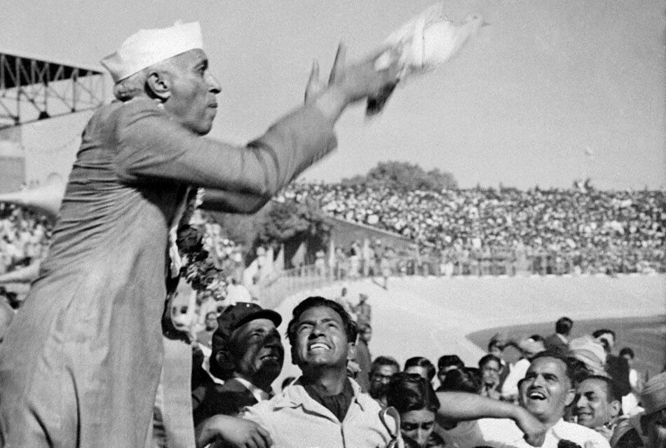 Независимость 1947. Независимость индии 1947. независимость индии провозглашение 1947. независимость индии 1950. 15 августа 1947 день независимости индии.