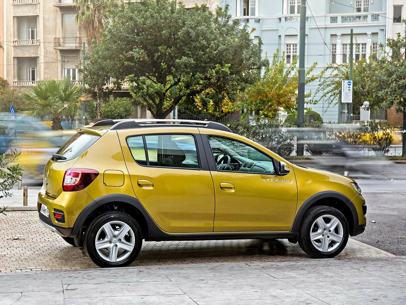 Renault stepway показать