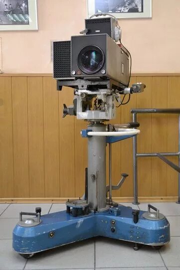 Эпидиаскоп для художников. Плита kitfort кт-132. Настол. Кт-132 камера. Кт 132.