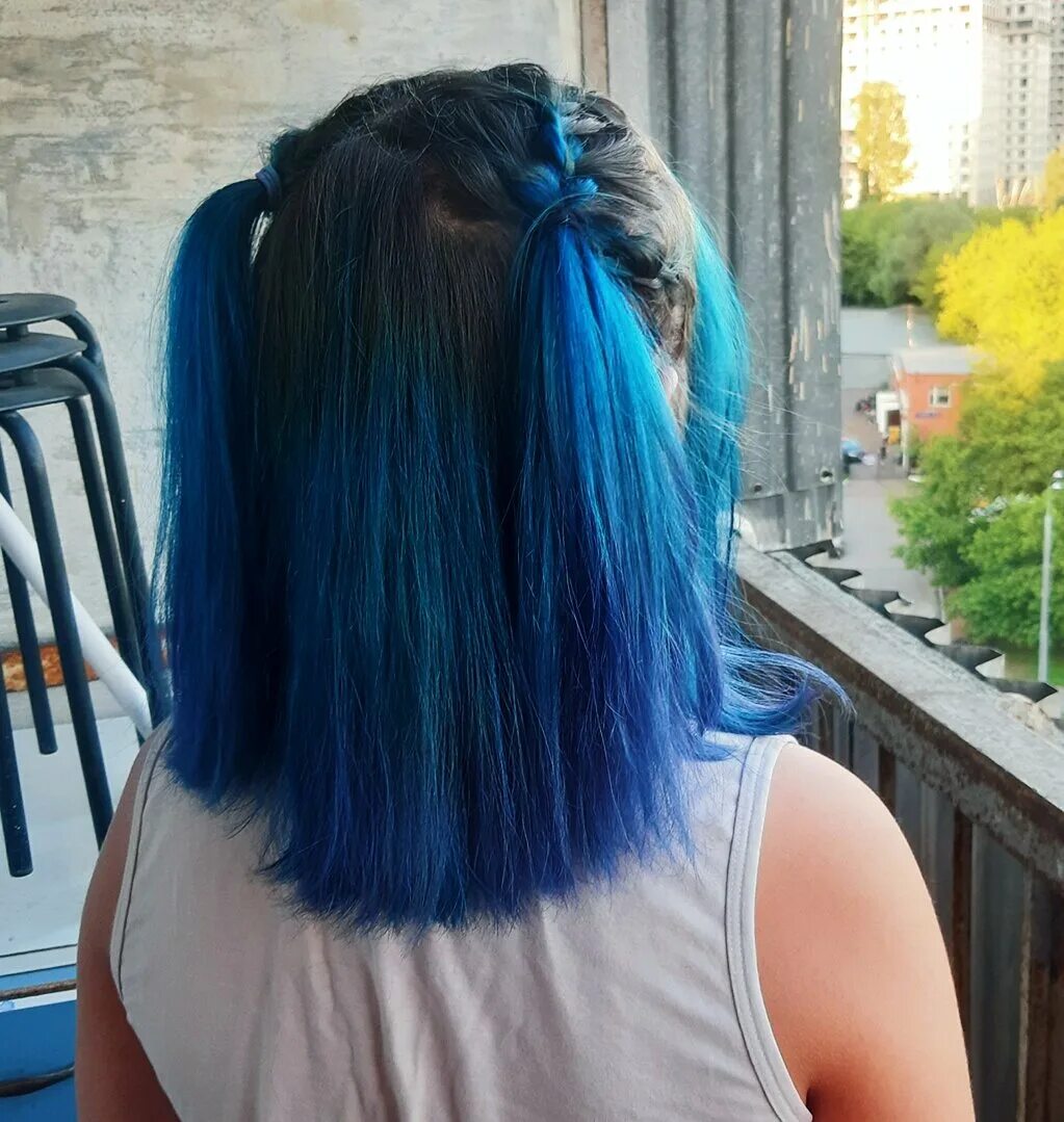 Синяя тоника. Синий тоник. Тоника синяя 3. Синий тоник для волос. Синяя тоника.