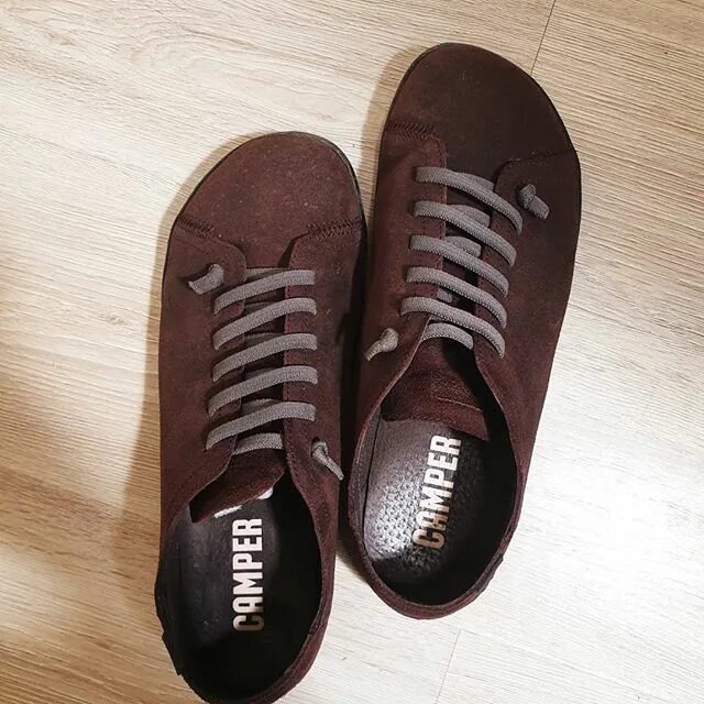 Vibram classic shoes. Эргономическая обувь. Кроссовки с пальцами. Кроссовки с дырками. Кроссовки с раздельными пальцами.