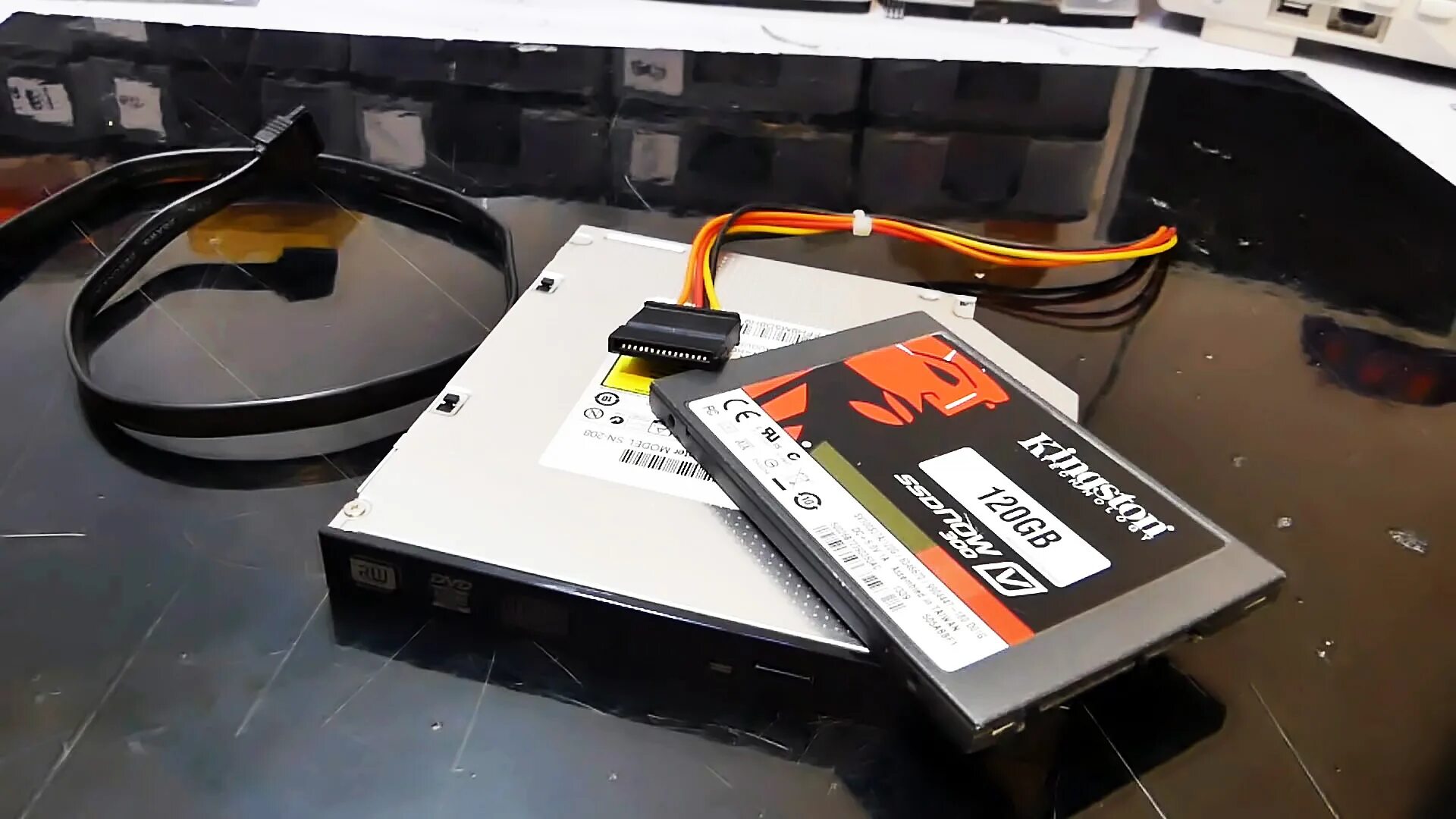 Не открывается ssd диск. Замена dvd привода на ssd. ssd своими руками. модернизация старого двд. твердотельный накопитель быстрый.