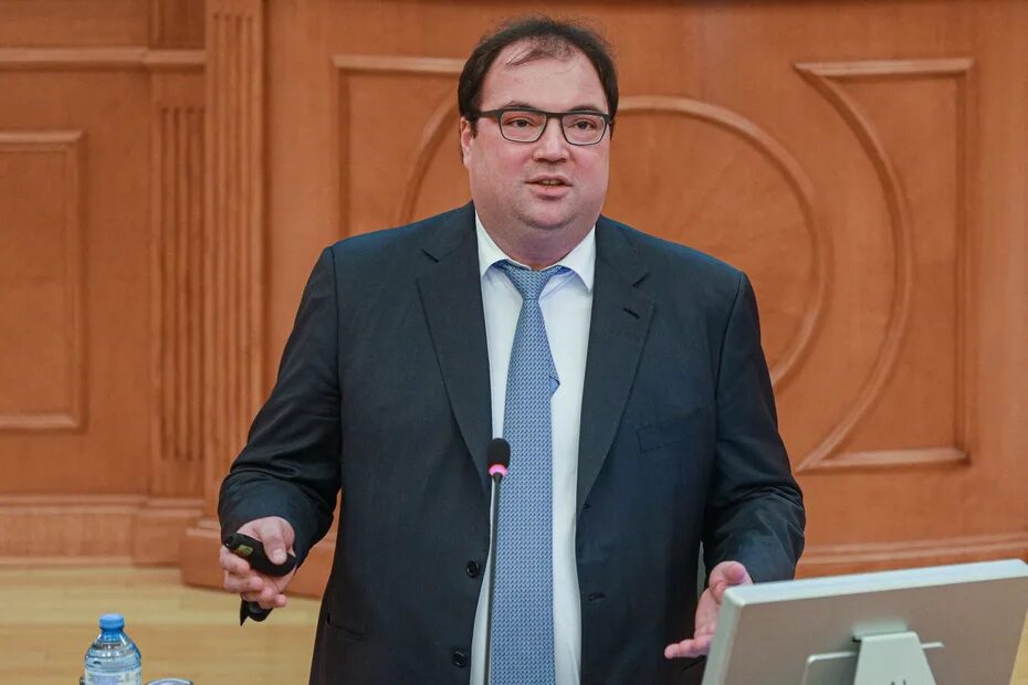 Главы минцифр шадаева. Максут шадаев. максут шадаев министр. максут игоревич министр. максут шадаев минцифры.