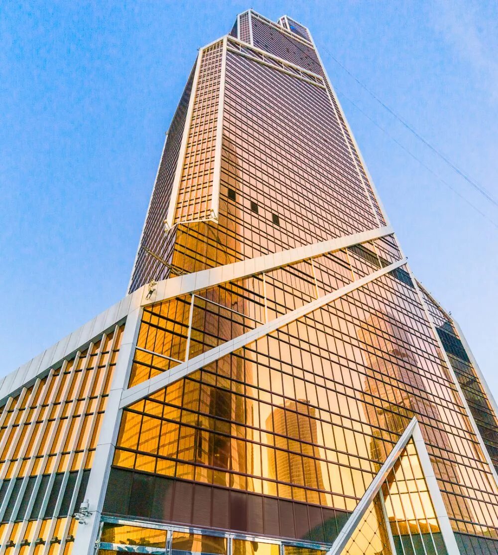 Башня меркурий. Башня mercury tower. золотая башня меркурий тауэр. небоскреб меркурий сити тауэр. золотая башня меркурий в москва-сити.