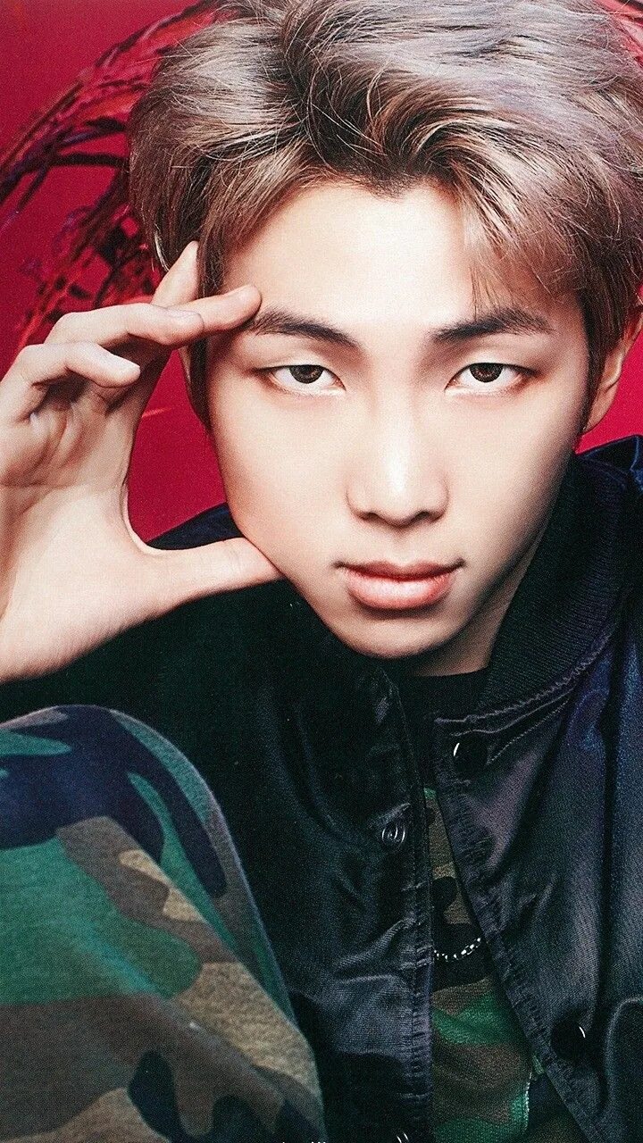 Джун из bts. Намджун. kim namjoon. джун bts.