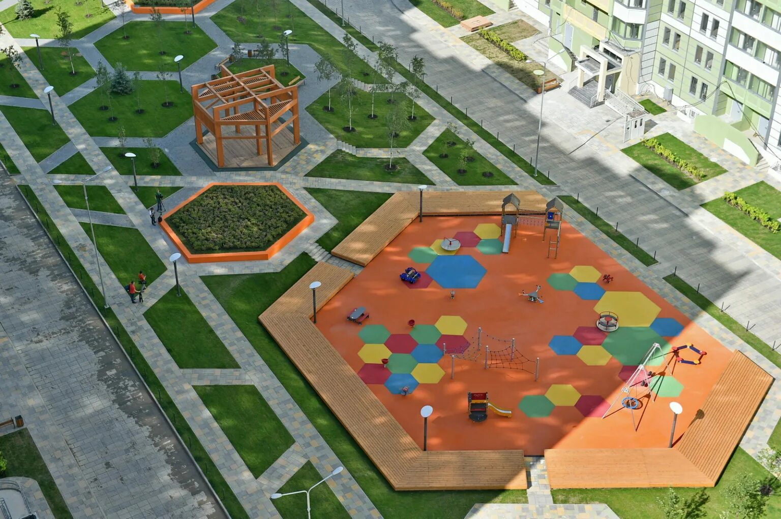 Проект благоустройства территории двора. Дворовые территории благоустройство. Остужева 28 проект дворовой территории. Благоустройсводворой территории. Дворовые территории.