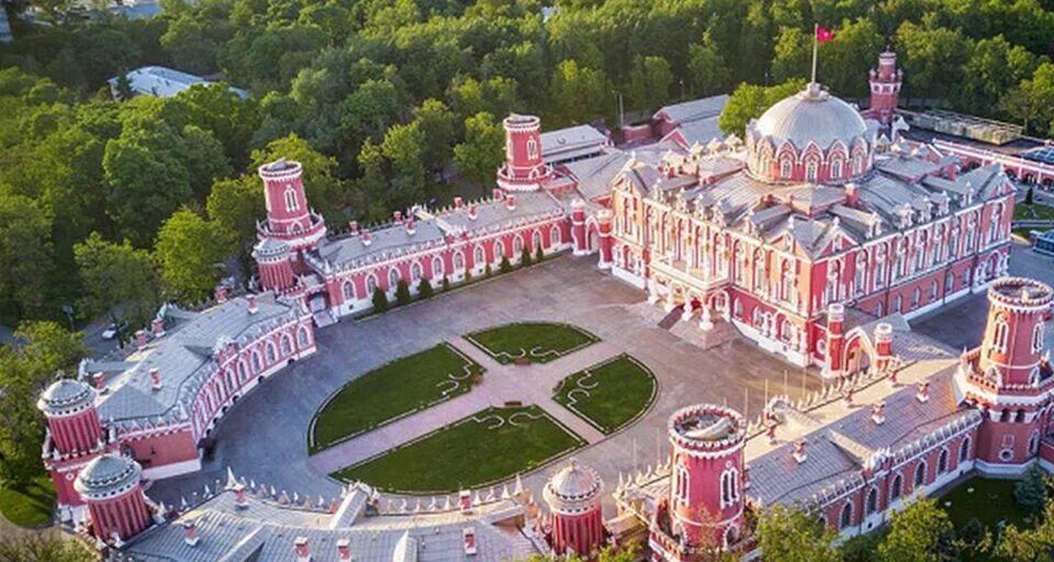 Petrovsky Palace - Wikipedia