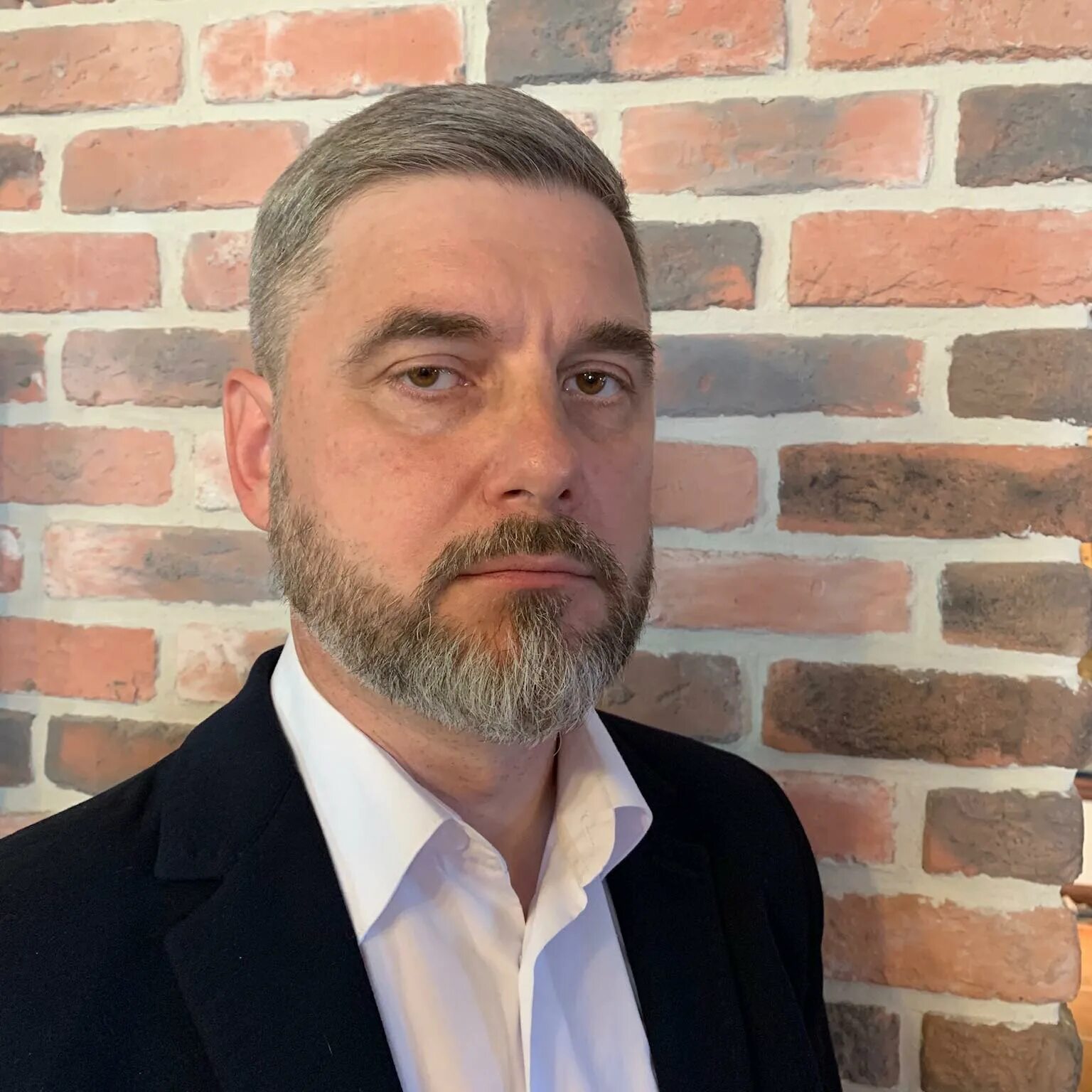 Адвокатская палата псковской области. Адвокаты псков. Фото адвоката волкова псков. Председатель адвокатской палаты пскова. Адвокаты псков.